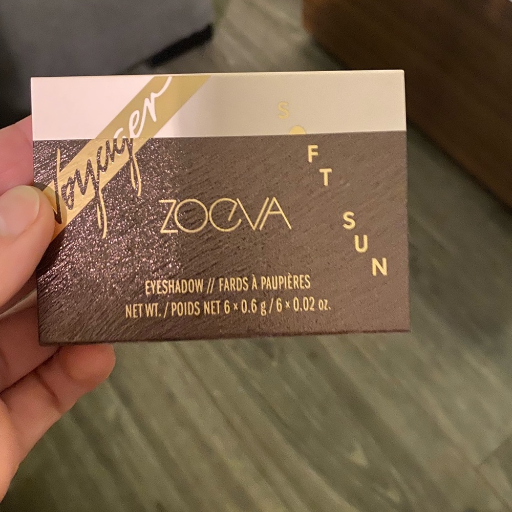 Zoeva Soft Sun Eyeshadow Pallet